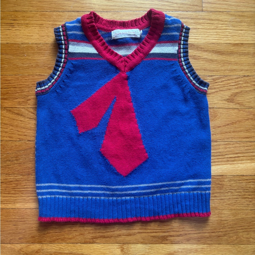 For the little Parisian in your life! Deux par Deux vest, size 2T